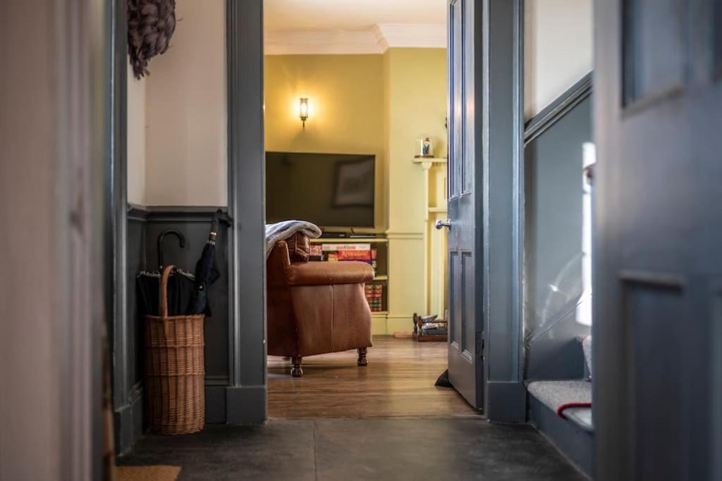 Georgian Country House -Panoramic Views -Sleeps 12 Ruthin Exteriör bild