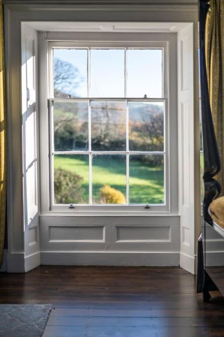 Georgian Country House -Panoramic Views -Sleeps 12 Ruthin Exteriör bild