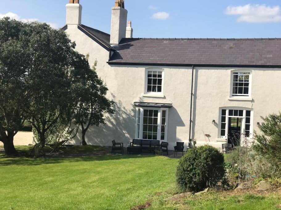 Georgian Country House -Panoramic Views -Sleeps 12 Ruthin Exteriör bild