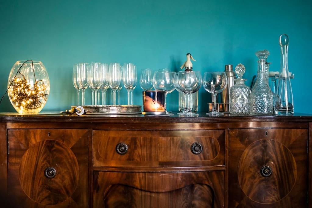 Georgian Country House -Panoramic Views -Sleeps 12 Ruthin Exteriör bild